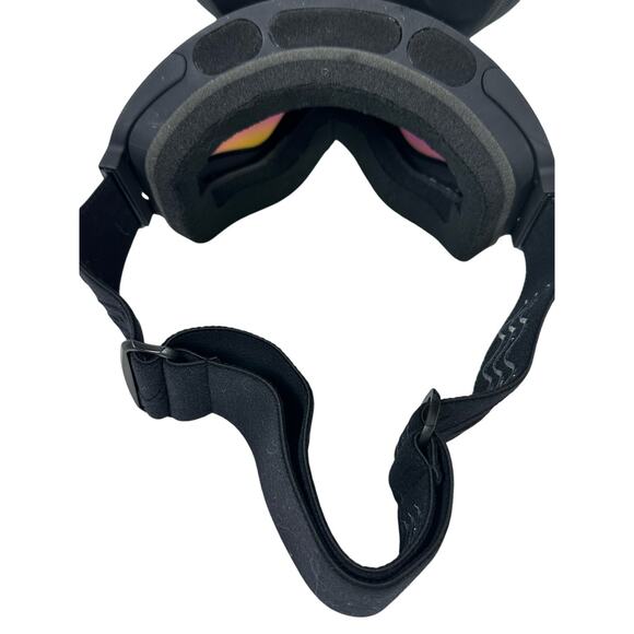 Vivint Ski Goggles with Hard Case/Extra Strap - Picture 5 of 8